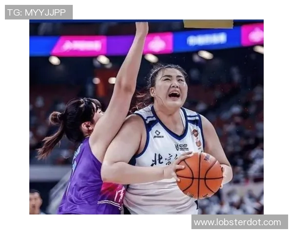 明星们热爱篮球大宝贝的背后故事与精彩瞬间揭秘